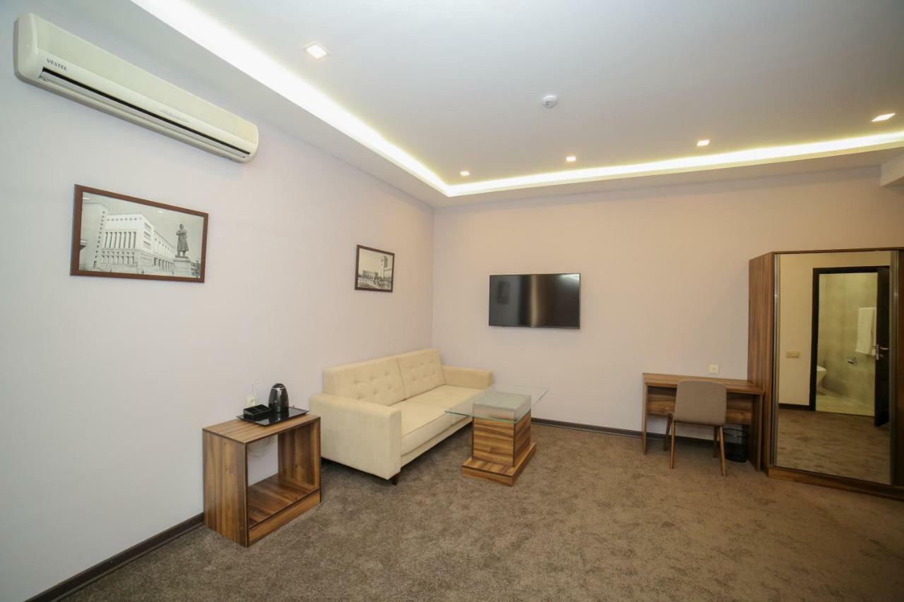 Moscow Boutique Hotel Jerevan Eksteriør billede
