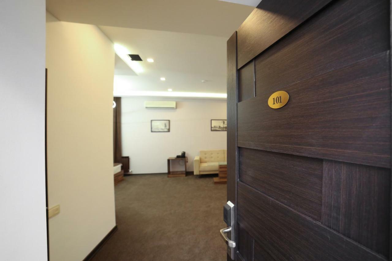 Moscow Boutique Hotel Jerevan Eksteriør billede